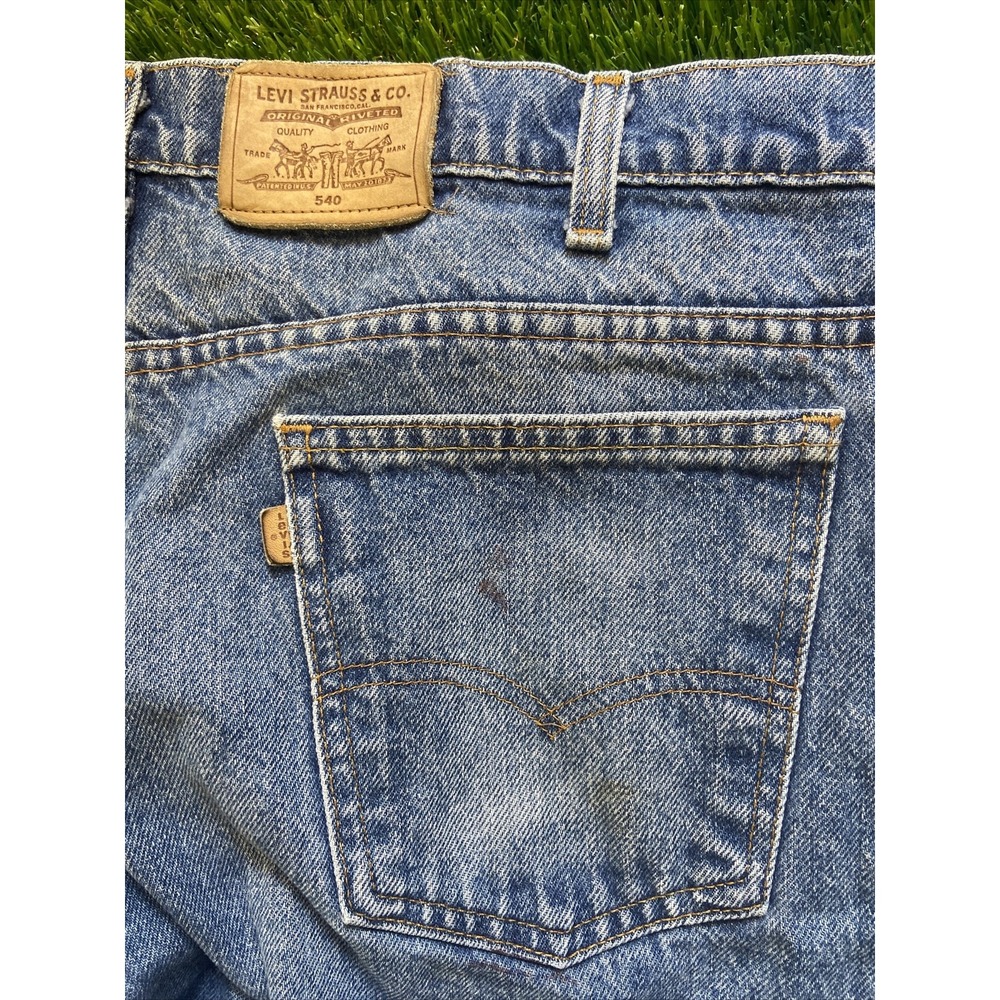 Vintage LEVI'S 540 Brown Tab Relaxed Fit Jeans Men's W40x L32 (38)